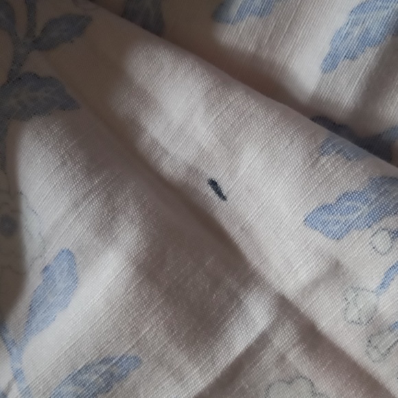 Charlotte Moss table cloth - Picture 6 of 6